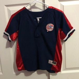 Kids yankee top size 8-10